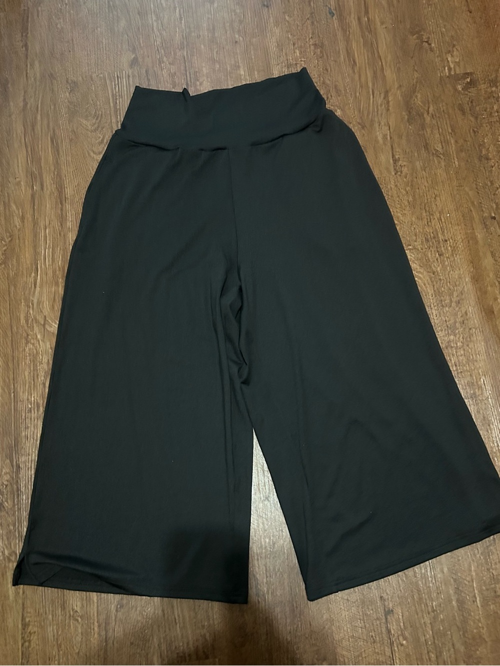 TARSE Black Active pants with Logo Tag